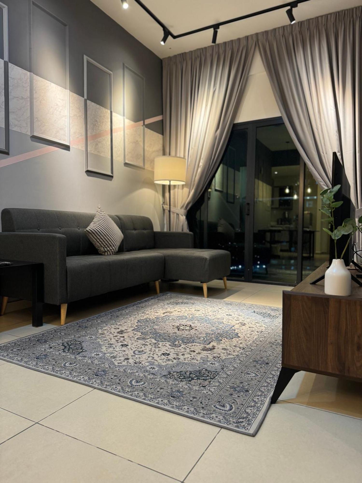 Reizz Residence By Leo Suites Kuala Lumpur Exterior photo
